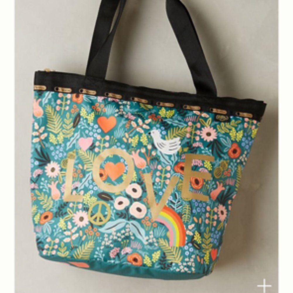 ISO- LeSportsac Rifle Paper Hailey Love tote bag